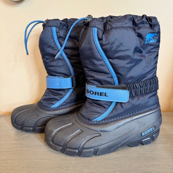 Sorel Youth Flurry Black Blue Lined Winter Boots Size 5 Warm Snow - Picture 3 of 7